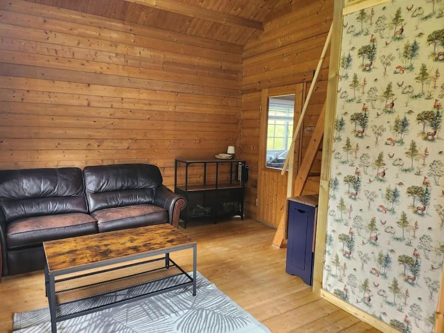 The Meadow Chalet Lapworth